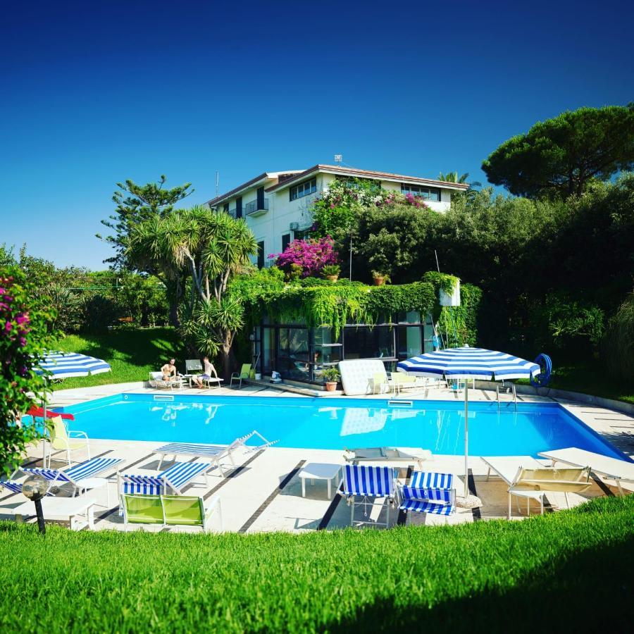 B&B Casina De Goyzueta Torre del Greco Bagian luar foto