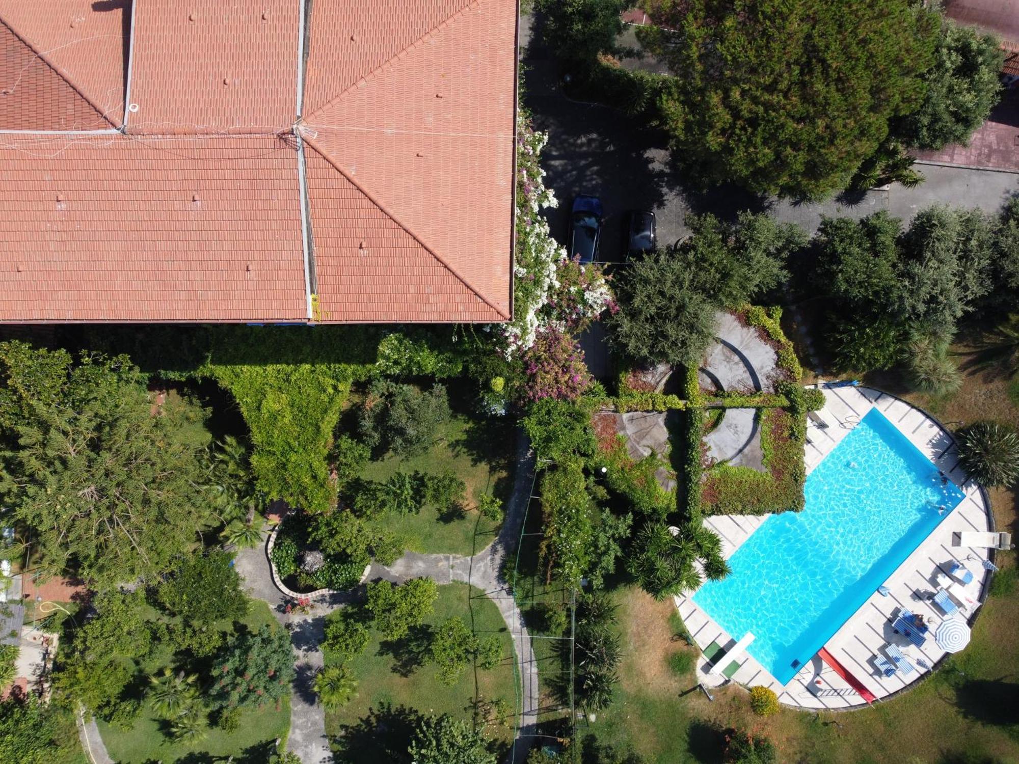 B&B Casina De Goyzueta Torre del Greco Bagian luar foto